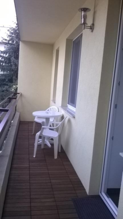 Platan Apartman بودابست الغرفة الصورة